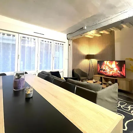 Apartment Maison Hyper Centre - Patio - Tv 4k - Wifi-fibre - 4 - Machine A Laver - Seche Linge - Lave Vaisselle - Confort - Spacieux *