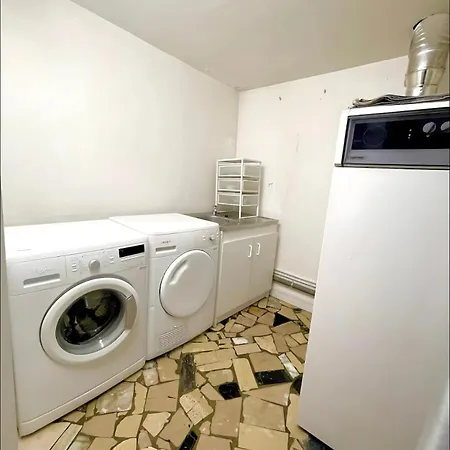 Maison Hyper Centre - Patio - Tv 4k - Wifi-fibre - 4 - Machine A Laver - Seche Linge - Lave Vaisselle - Confort - Spacieux Rouen