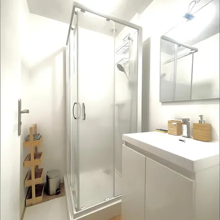 Maison Hyper Centre - Patio - Tv 4k - Wifi-fibre - 4 - Machine A Laver - Seche Linge - Lave Vaisselle - Confort - Spacieux Apartment Rouen