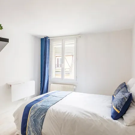 Apartment Maison Hyper Centre - Patio - Tv 4k - Wifi-fibre - 4 - Machine A Laver - Seche Linge - Lave Vaisselle - Confort - Spacieux *