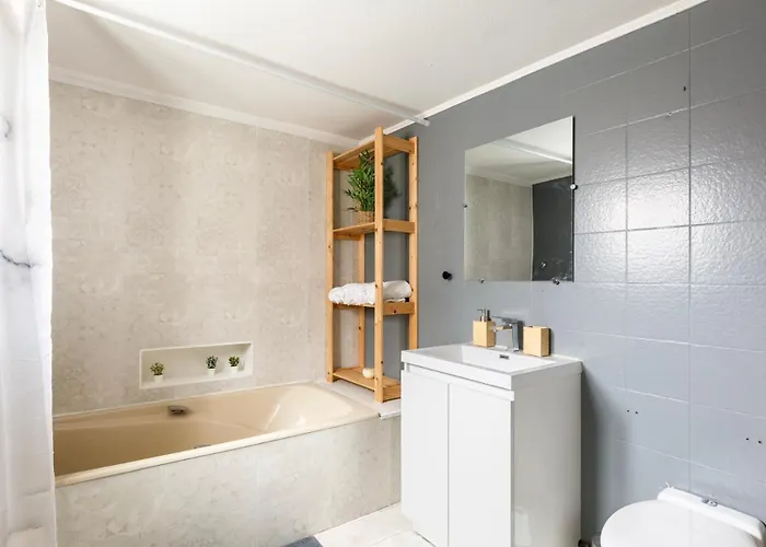 Apartment Maison Hyper Centre - Patio - Tv 4k - Wifi-fibre - 4 - Machine A Laver - Seche Linge - Lave Vaisselle - Confort - Spacieux Rouen